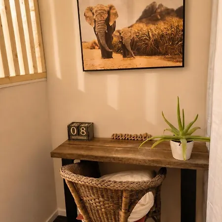 Séjour chez l'habitant Magnifique Partie De Maison Avec 2 Et Grande Terrasse Plein Sud